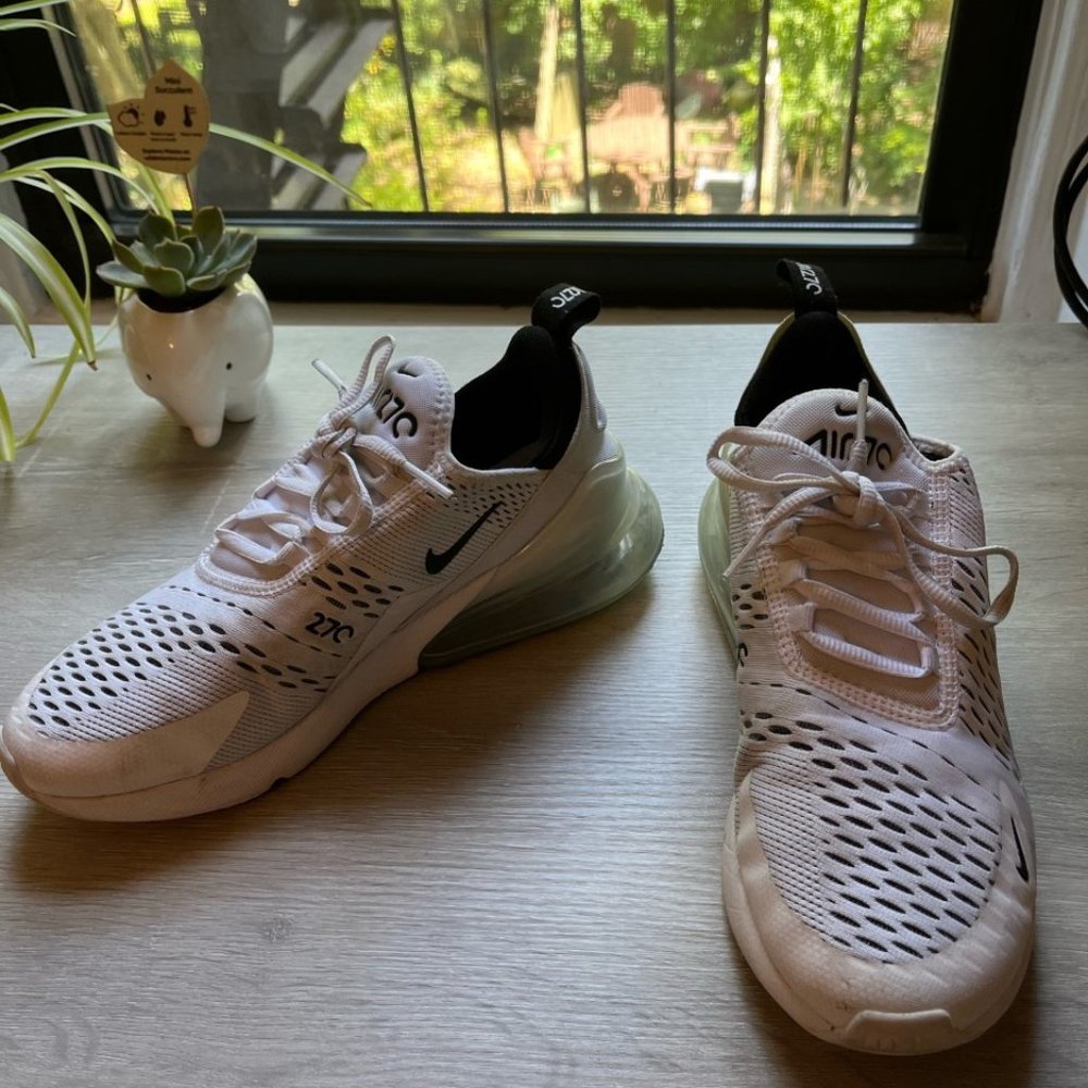 Nike Air Max 270